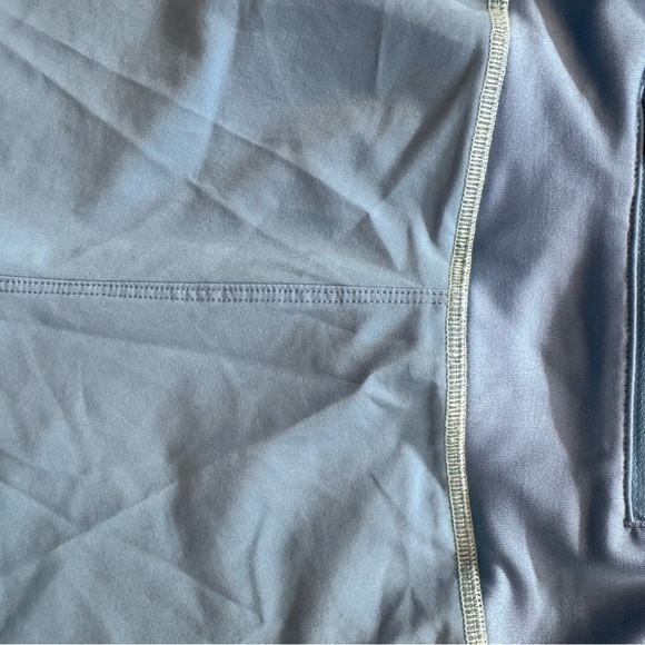 Huk Sky Blue Active shorts - Picture 5 of 5